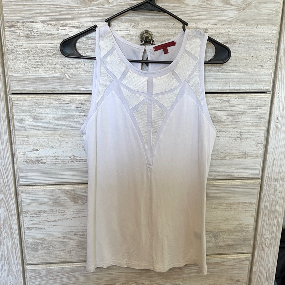 Buckle brand tank
